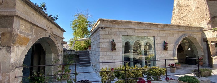 Anatolian Houses Hotel is one of Lieux qui ont plu à Onur Emre📍.
