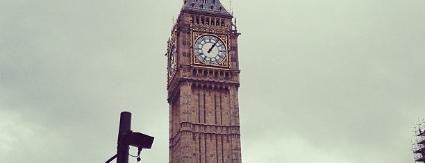 Big Ben (Elizabeth Tower) is one of london!.