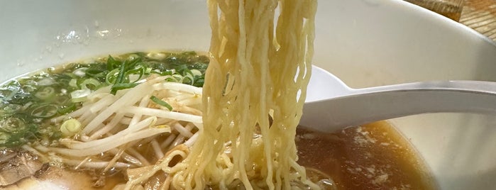 Hisago is one of punの”麺麺メ麺麺”.