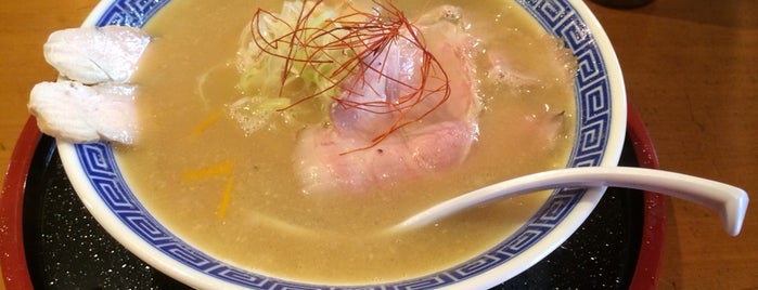 清麺屋 is one of なんば周辺のラーメンまたは麺類店.