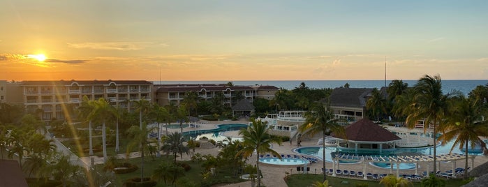 Iberostar Laguna Azul is one of Hoteles en que he Alojado.