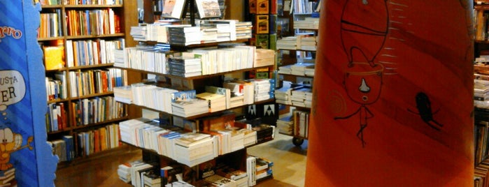 Librería Cultura is one of Cosas del Trabajo.