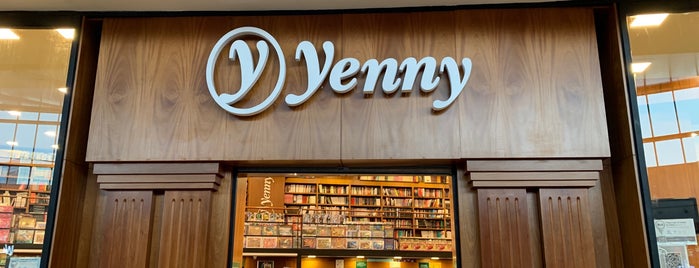 Yenny is one of Libros.
