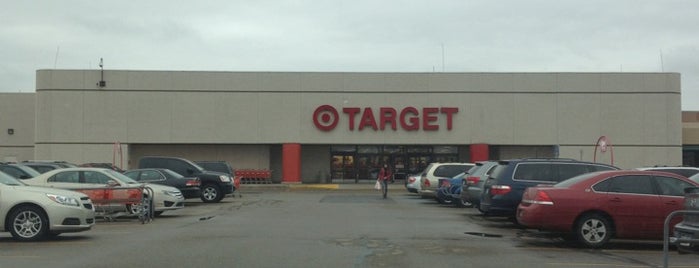 Target is one of Tempat yang Disukai Katina.
