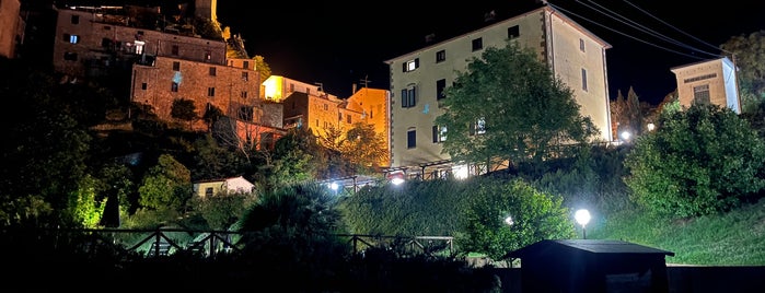 Residence Il Ciliegio is one of สถานที่ที่ Daniel ถูกใจ.