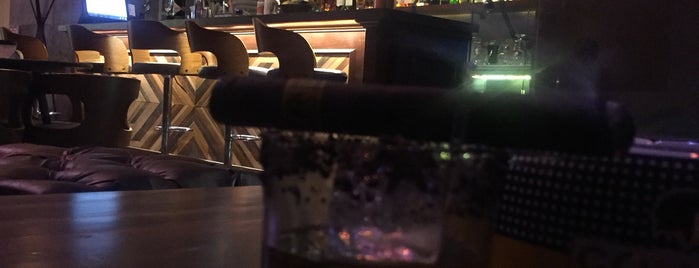 Cigar Bar CDMX