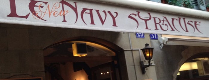 Le Navy Bar is one of Geneve.