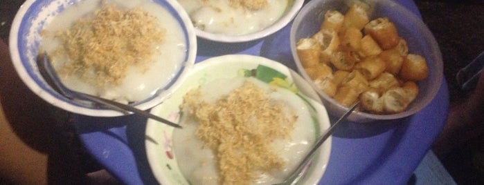 Cháo sườn Chợ Đồng Xuân is one of Food.