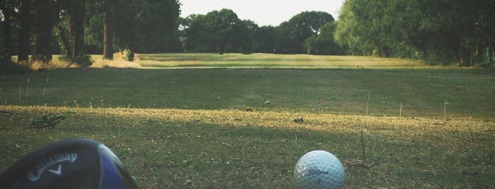 Gatley Golf Club is one of Tempat yang Disukai Tristan.