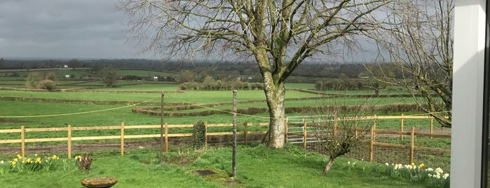 Quarry Farm is one of สถานที่ที่ Tristan ถูกใจ.