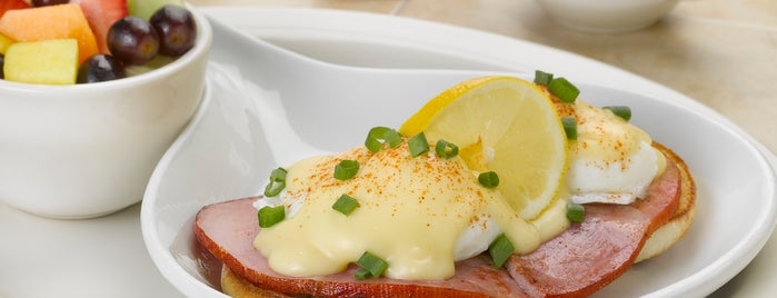 The Egg & I Restaurants is one of Posti che sono piaciuti a SilverFox.