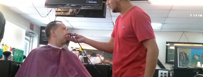 detailz barbershop is one of #Chinito : понравившиеся места.
