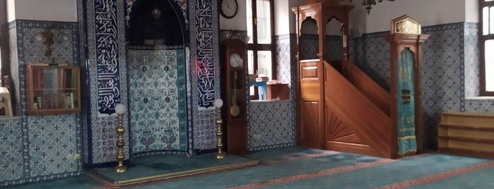 Çelebi Oğlu Hoca Alaeddin Camii is one of ceyiz.