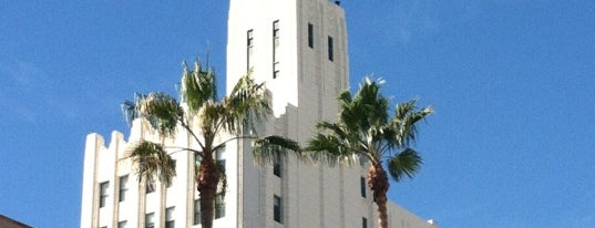 Downtown Santa Monica is one of Lieux qui ont plu à Senator.