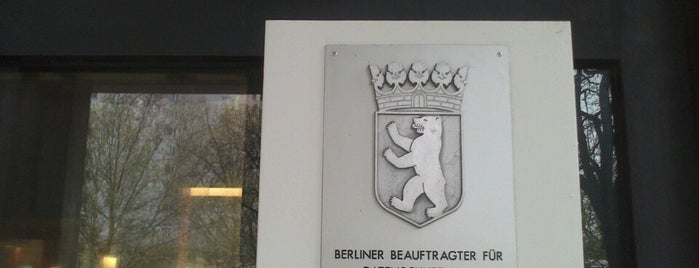 Berliner Beauftragter für Datenschutz und Informationsfreiheit is one of Piraten-Route.