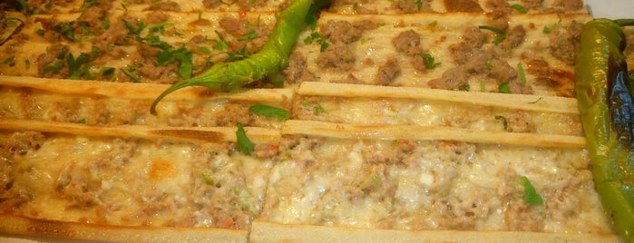 Konyalı Lezzet Ustası is one of Restoran-Lokanta.
