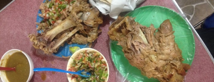 Carnitas El Moreno is one of Oscarさんのお気に入りスポット.