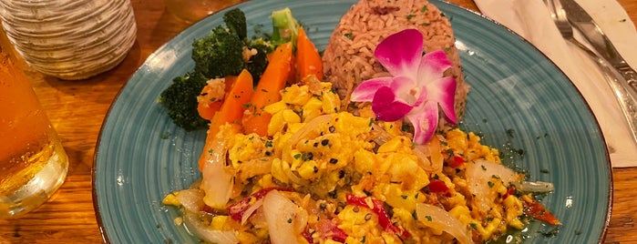 Jasmine's Caribbean Cuisine is one of Posti che sono piaciuti a Ricardo.