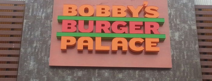 Bobby's Burger Palace is one of Tempat yang Disukai Jay.