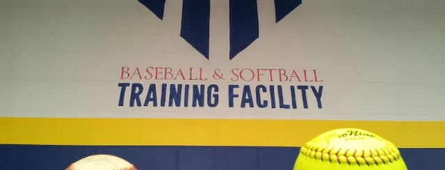 Team Impact Sports Training Facility is one of Locais curtidos por Tom.