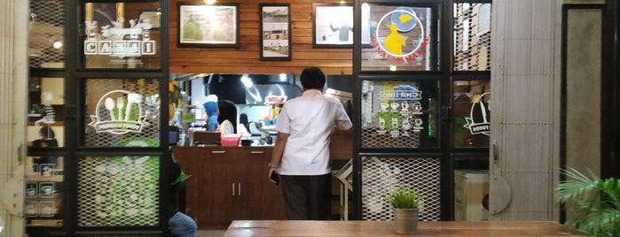 Canai Mamak Kuala Lumpur is one of favorite places in Banda Aceh.