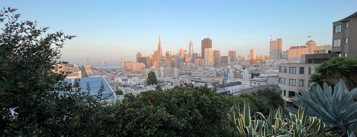 Vallejo Street Stairs is one of Stairs of San Francisco.