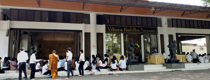 Vihara Theravada Buddha Sasana is one of Explore Jakarta.