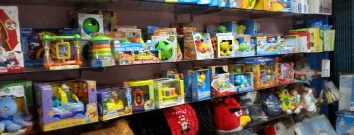 Via Baby & Gift Shop is one of Sentra Eropa Kota Wisata.