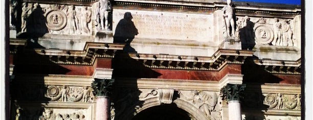 Arco di Trionfo del Carrousel is one of Monumentos!.
