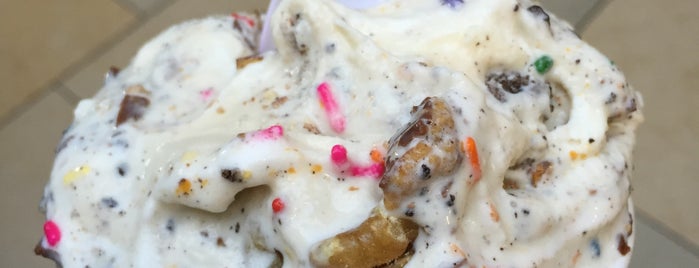 Marble Slab Creamery is one of The 9 Best Places for Cookies & Cream in San Antonio.