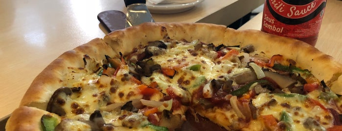 Pizza Fabbrica is one of Orte, die Ruth gefallen.