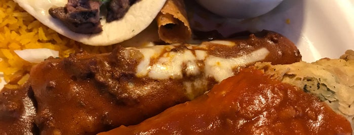 Posados Cafe is one of The 13 Best Places for Sopapillas in Fort Worth.