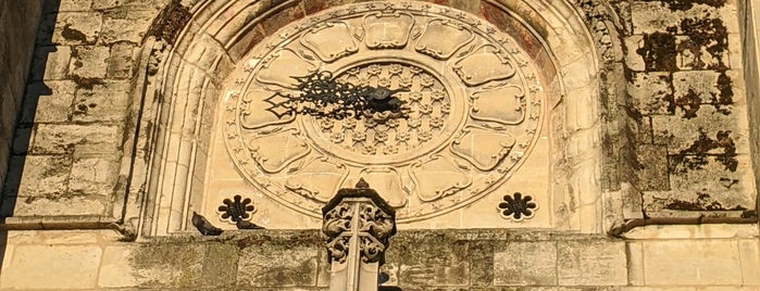 Église Saint-Léonard is one of Honfleur.