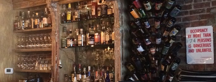 Fraunces Tavern is one of Favorite Bars.