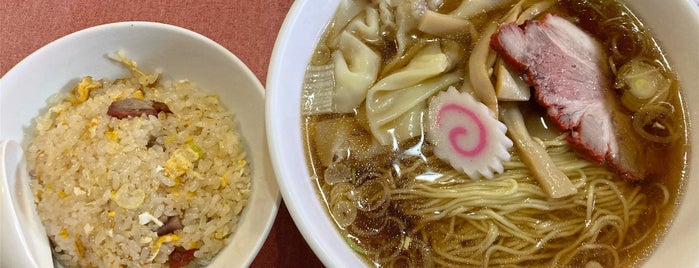 中華料理 岩手屋 is one of Restaurant(Neighborhood Finds)/RAMEN Noodles.