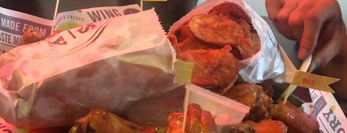 Wings of Glory is one of Melbourne Food.