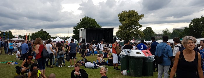 Lambeth Country Show is one of Tempat yang Disukai Leisa.