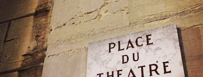 Place du Théâtre is one of Lieux qui ont plu à Giulia.