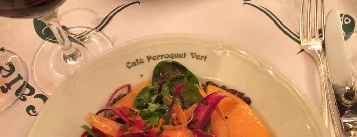 Café Perroquet Vert is one of Posti che sono piaciuti a Giulia.