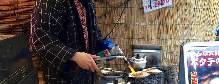 鮪 おか戸 築地食堂 is one of ランチ.