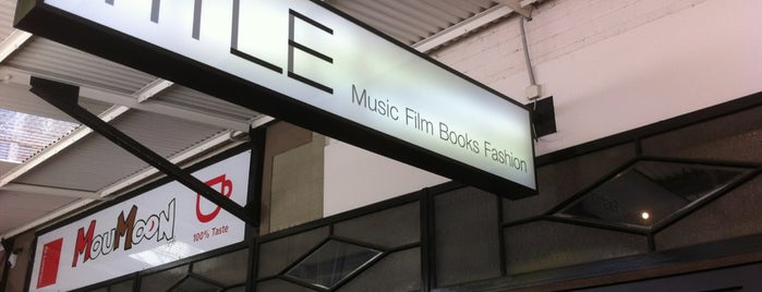 TITLE Music Film Books is one of Fran'ın Beğendiği Mekanlar.