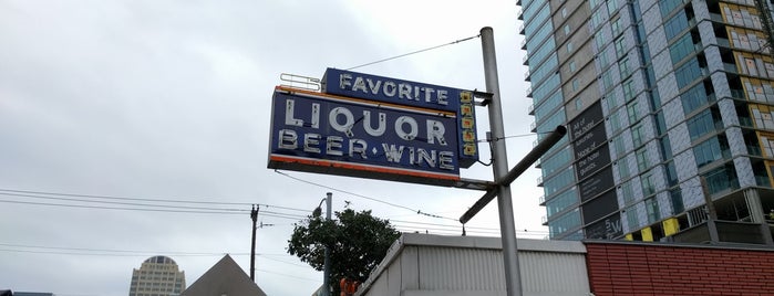 Favorite Liquors is one of Texas Vintage Signs.