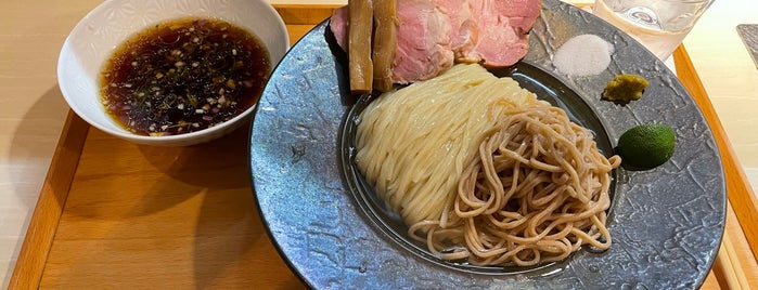 Sagamihara 欅 is one of 麺類.