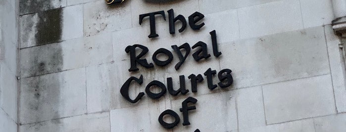 Royal Courts of Justice is one of Martita'nın Beğendiği Mekanlar.