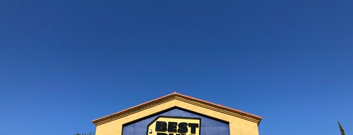 Best Buy is one of Shopping Spots.