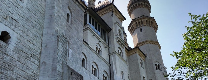 Château Neuschwanstein is one of Lieux qui ont plu à Svetlana.