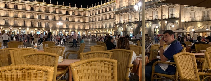 Café Real is one of salamanca.