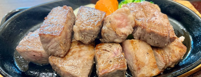ステーキハウス寿楽 is one of Restaurant/Yakiniku Sukiyaki Steak.