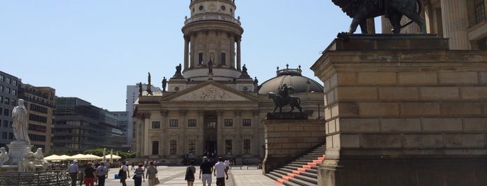 Жандарменмаркт is one of For Ruben, first day in Berlin.