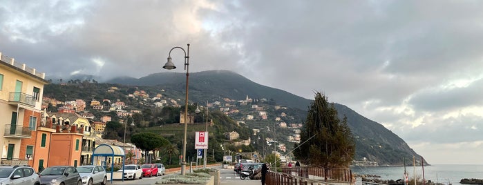 Moneglia is one of My favourite places in Riviera Ligure di Levante.